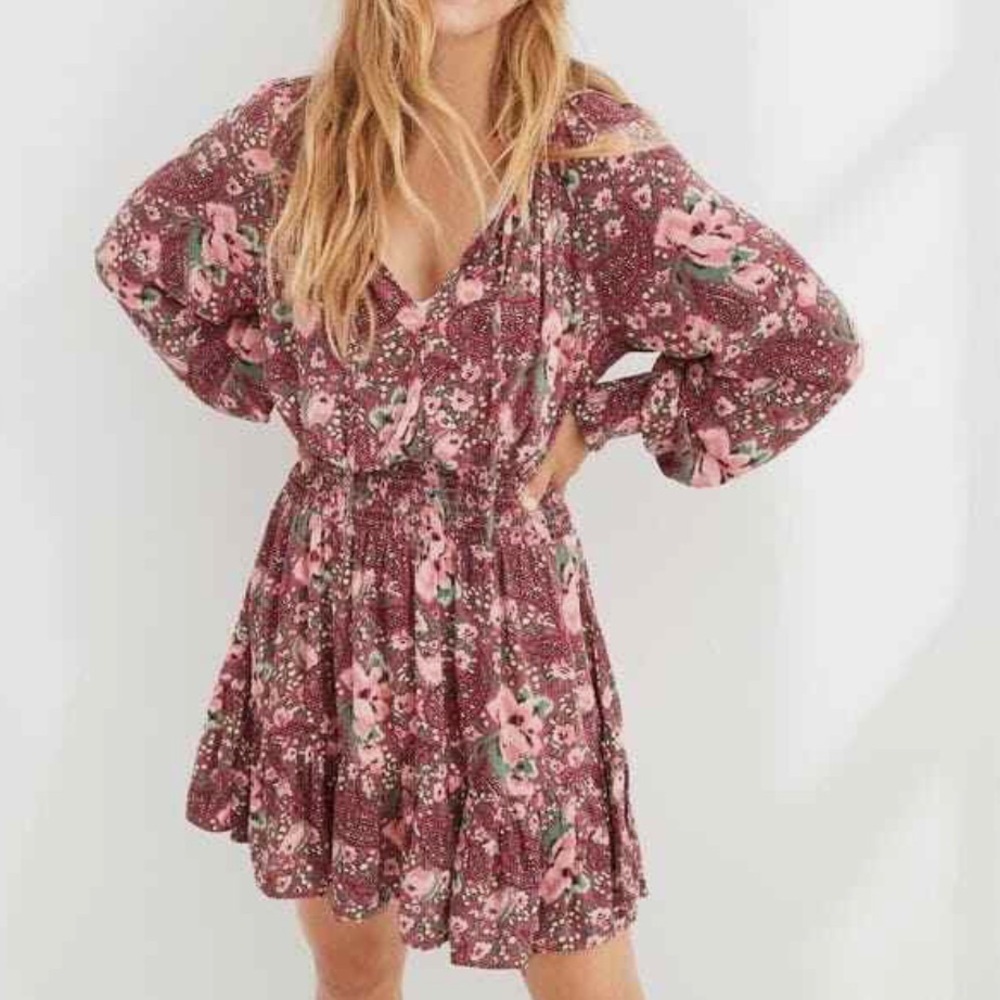 Aerie Women XS Purple Pink Floral Boho Smocked Long Sleeve Tiered Mini Dress